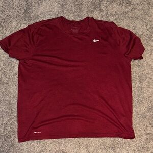 Nike Men's Maroon Dri-FIT Short Sleeve Tee